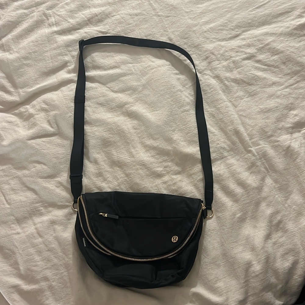 Lululemon All Night Festival bag 5L. Black with gold hardware.
